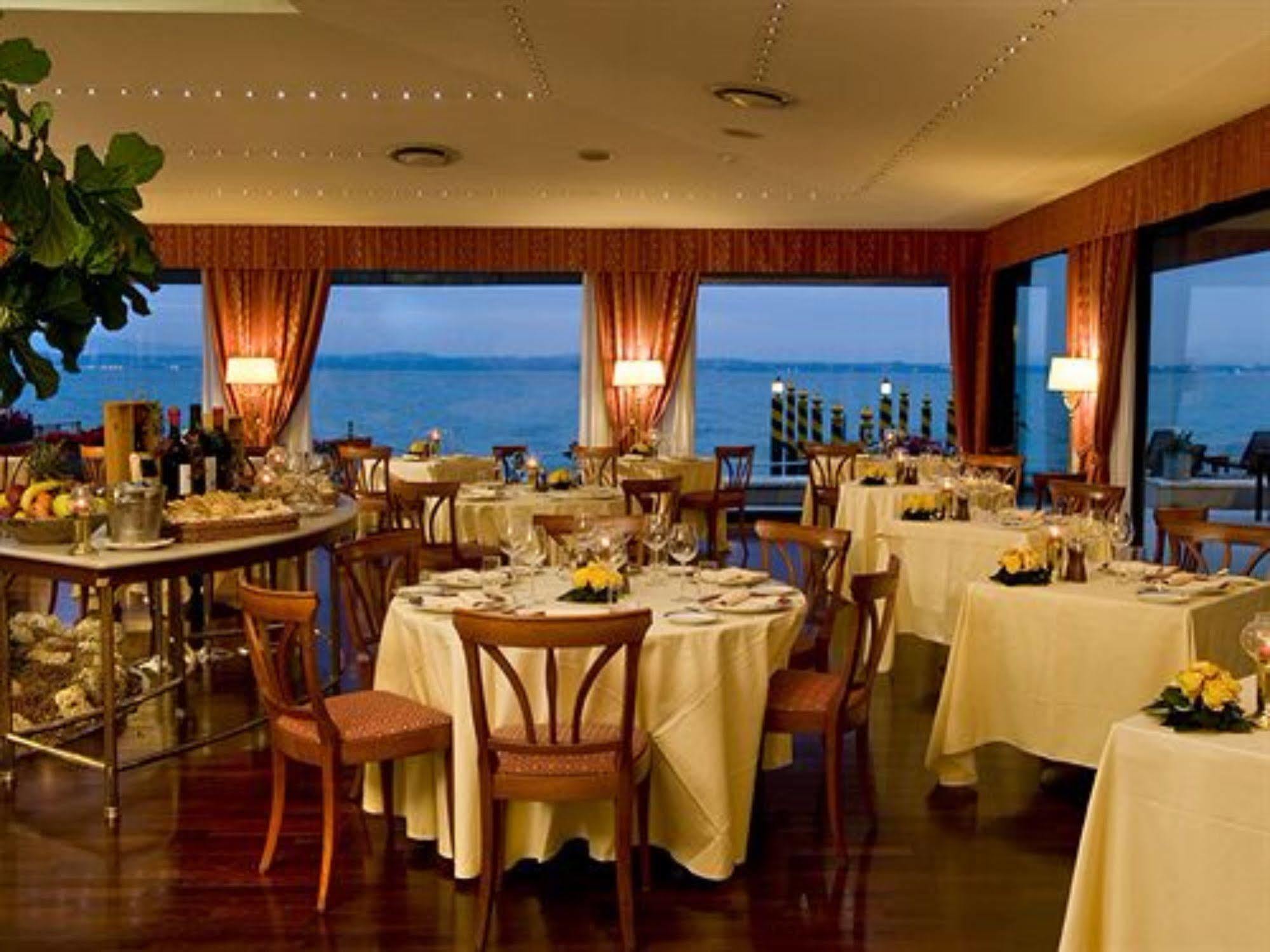 Grand Hotel Terme Sirmione Exterior photo